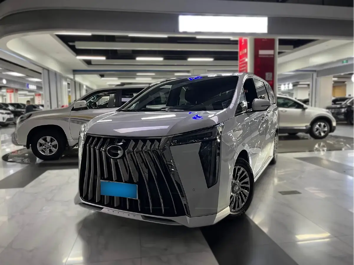 2023 GAC Trumpchi M8 2.0T 252HP L4 8AT