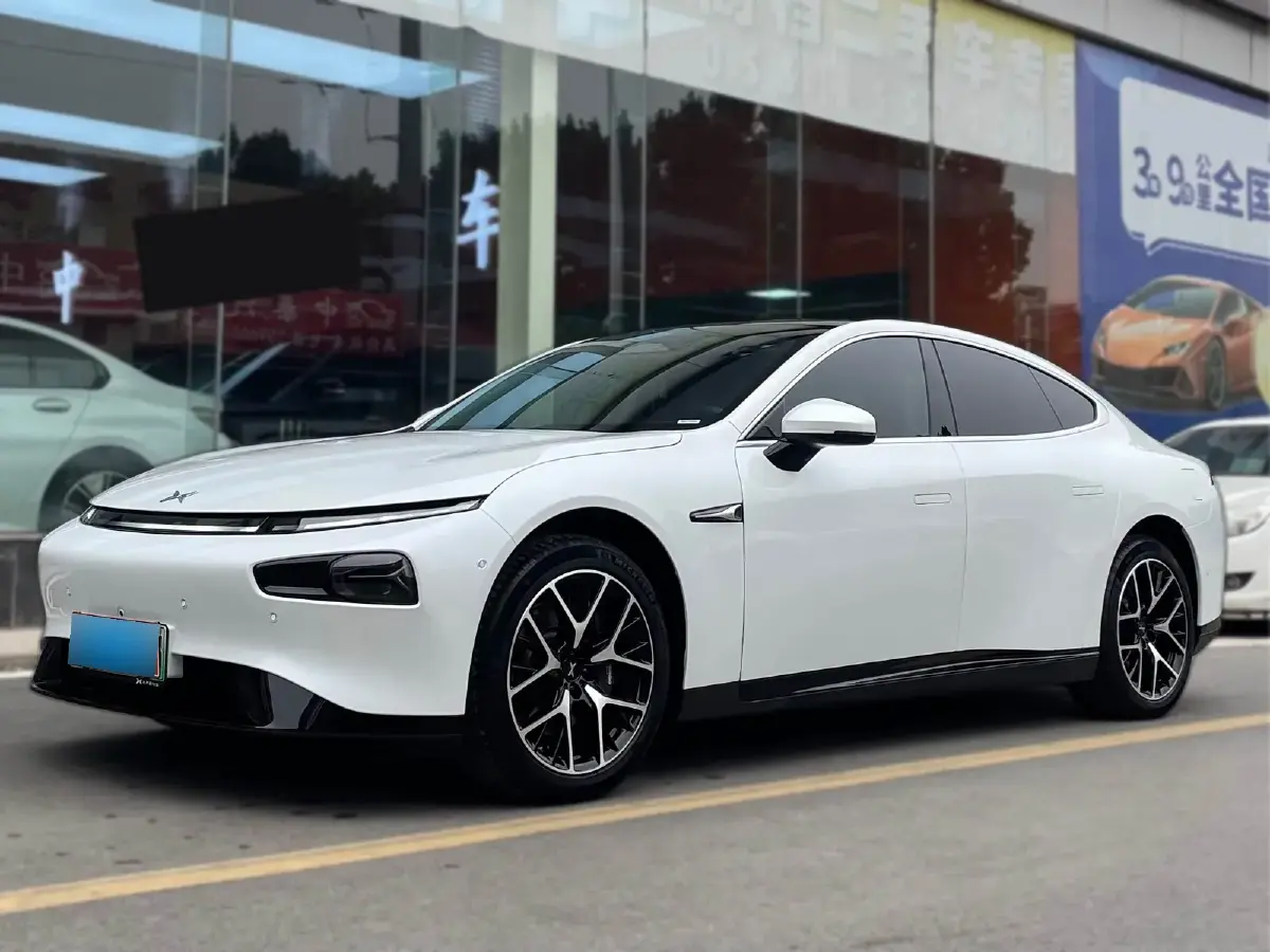 2024 Xpeng P7 BEV 64.4KWH