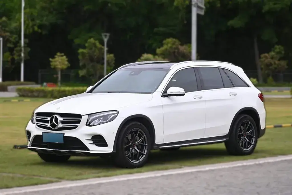 2017 Mercedes-Benz GLC Class 2.0T 211HP L4 9AT
