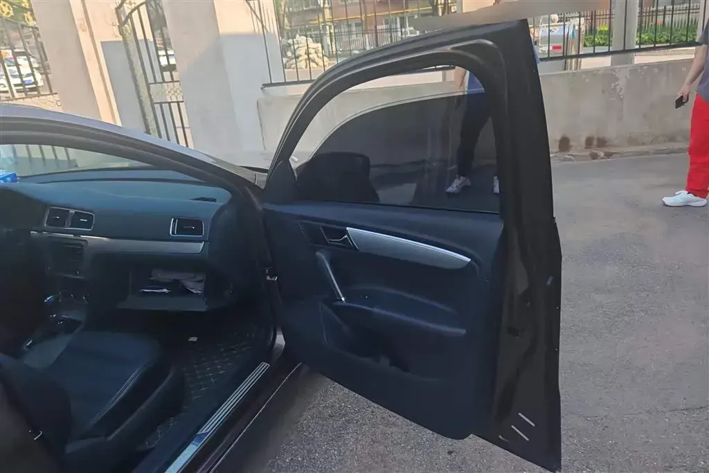 2013 Volkswagen Gran Lavida 1.6L 110HP L4 6AT,autocango,china used car exporter,china ev exporter,chinese used car exporter,chinese used ev exporter