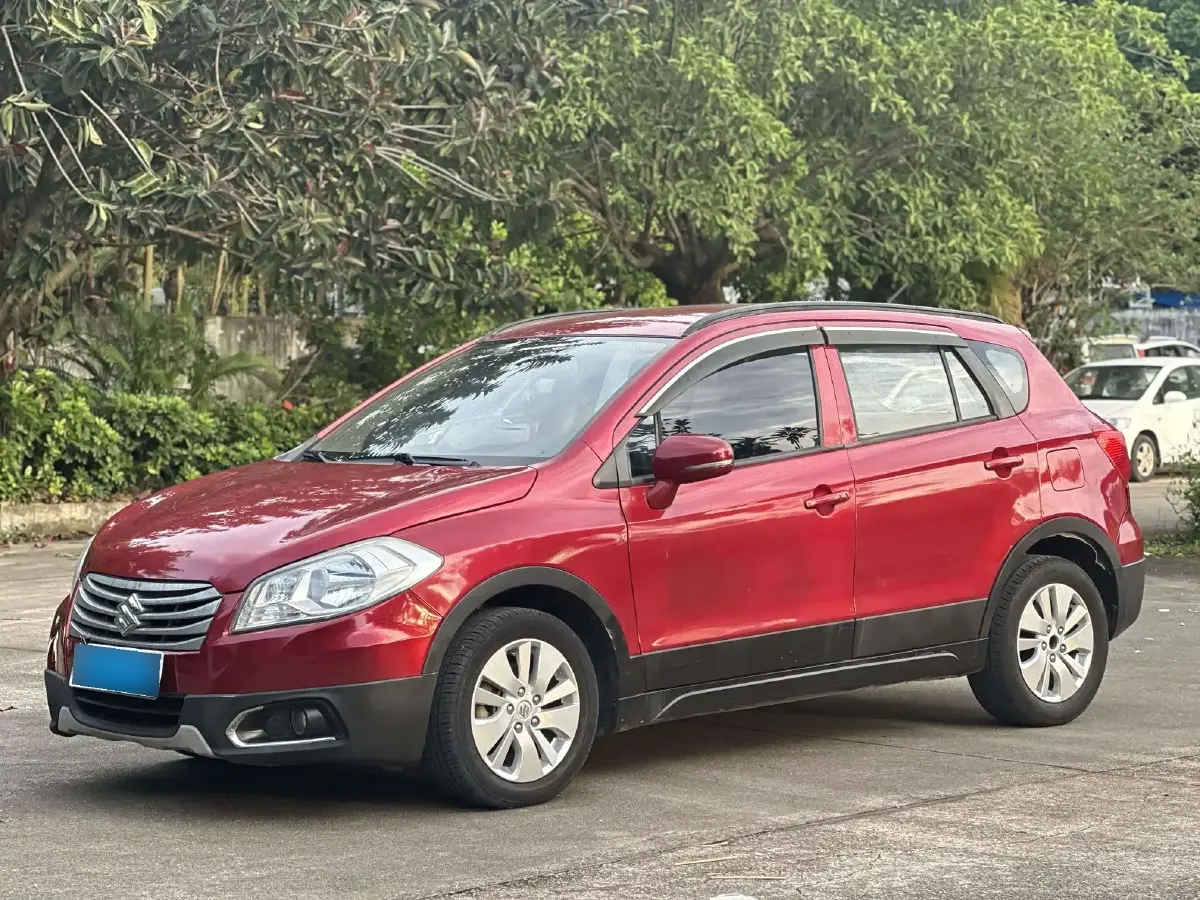 2014 Suzuki S-cross 1.6L 122HP L4 CVT 2014 Suzuki S-cross 1.6L 122HP L4 CVT