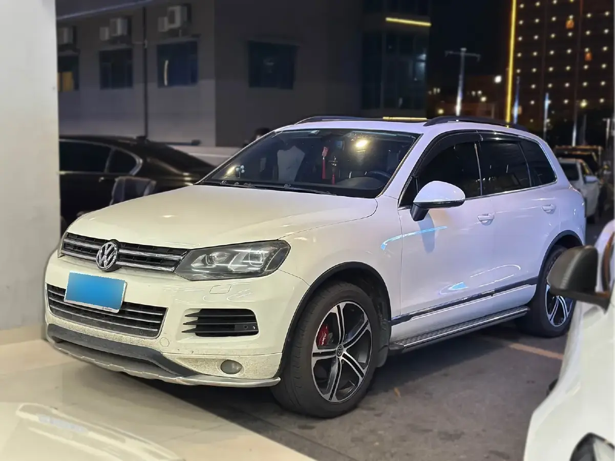 2011 Volkswagen Touareg 3.0T 290HP V6 8AT