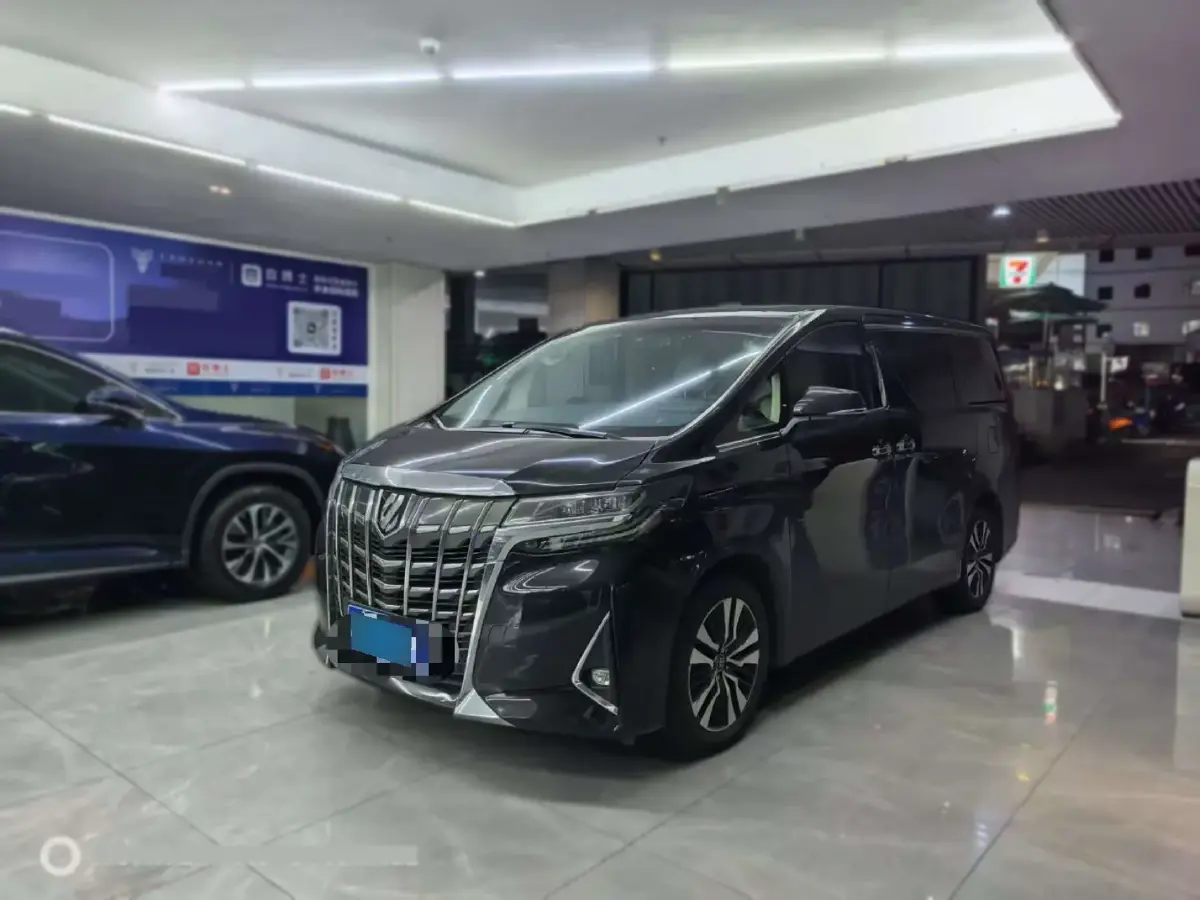 2018 Toyota Alphard 3.5L 301HP V6 8AT