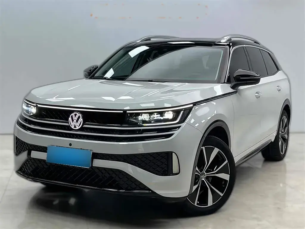 2023 Volkswagen Tavendor 2.0T 220HP L4 7DCT