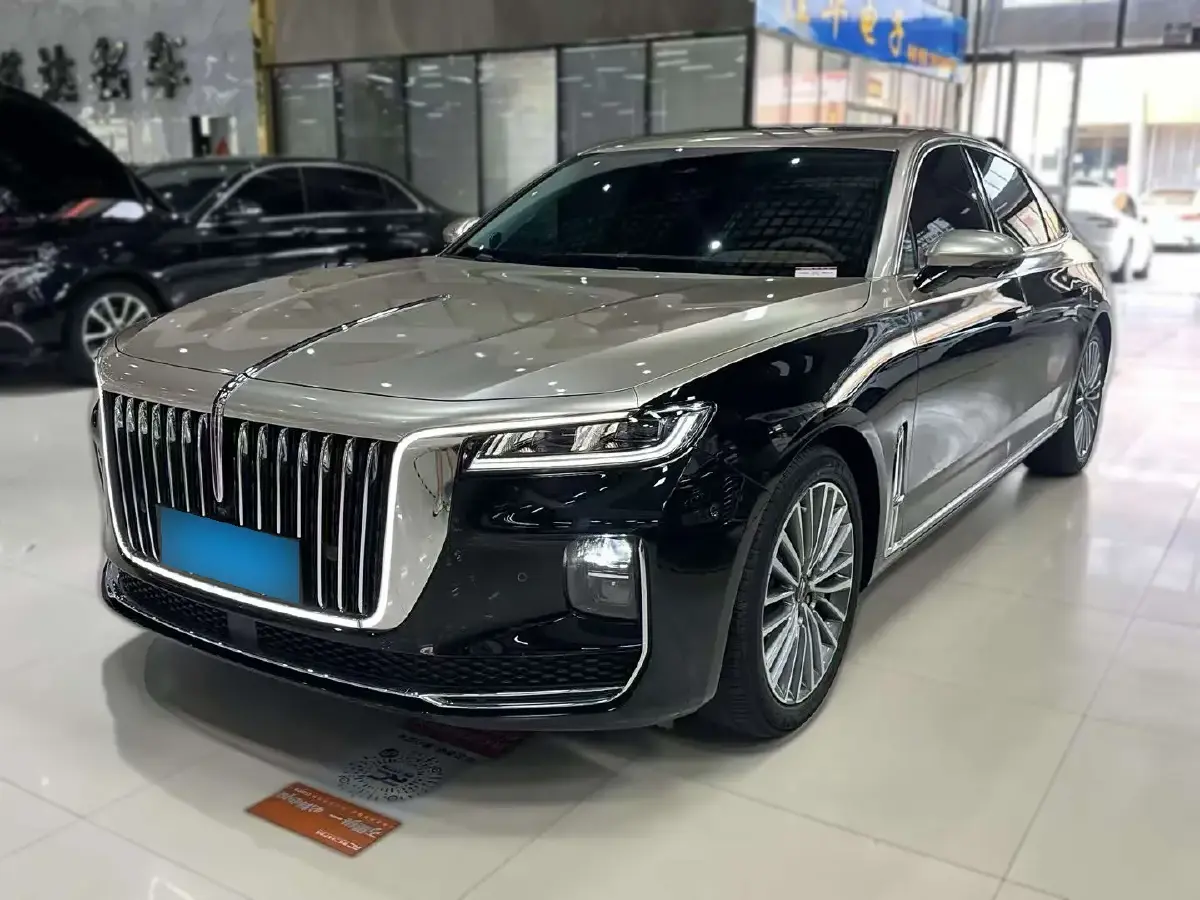 2023 HongQi H9 2.0T 252HP L4 7DCT