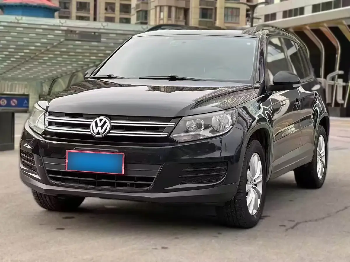 2016 Volkswagen Tiguan 1.8T 160HP L4 6AT