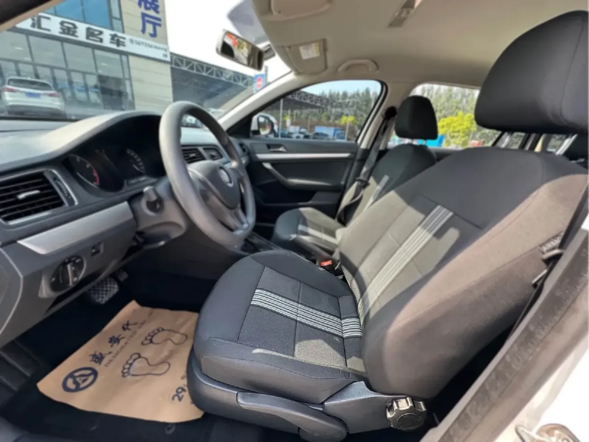 2015 Volkswagen Gran Lavida 1.6L 110HP L4 6AT,autocango,china used car exporter,china ev exporter,chinese used car exporter,chinese used ev exporter