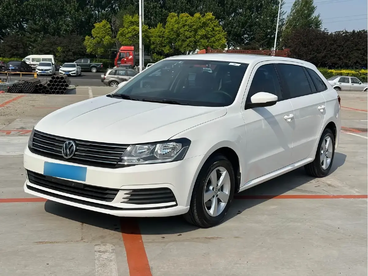 2015 Volkswagen Gran Lavida 1.6L 110HP L4 6AT