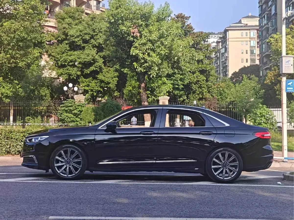 2019 Ford Taurus 2.0T 245HP L4 8AT,autocango,china used car exporter,china ev exporter,chinese used car exporter,chinese used ev exporter