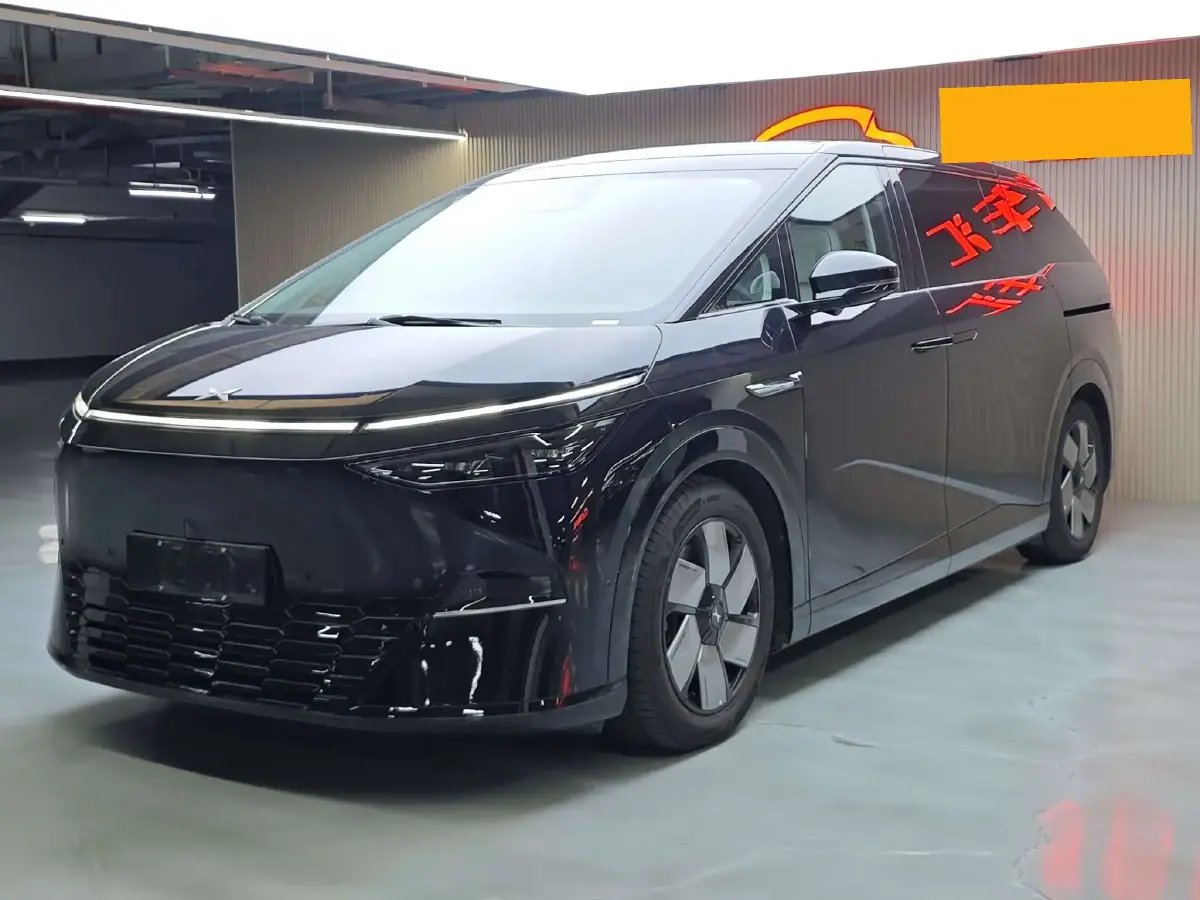 2024 Xpeng X9 BEV 101.5KWH