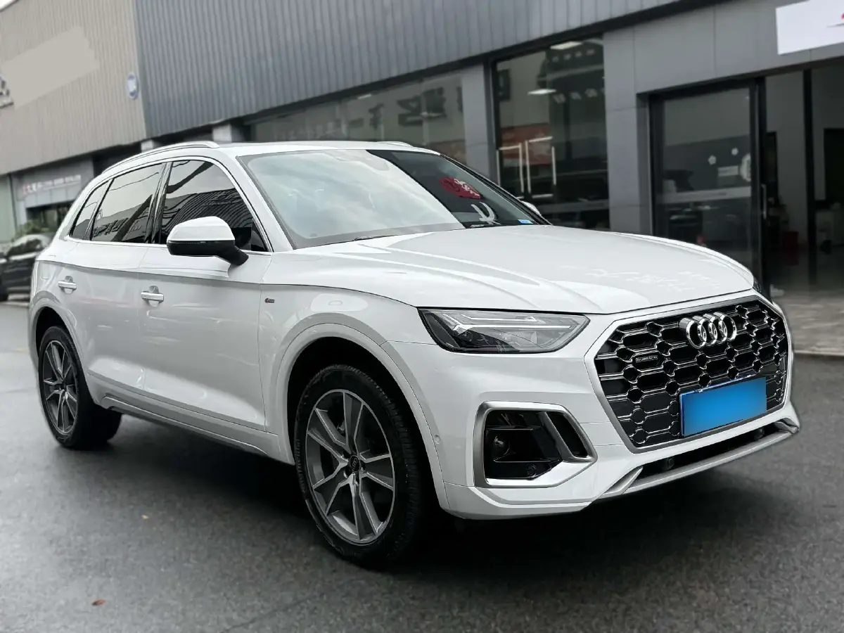 2022 Audi Q5L 2.0T 252HP L4 7DCT