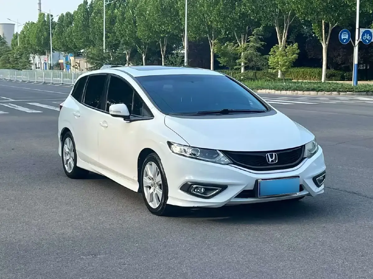 2016 Honda Jade 1.8L 141HP L4 5AT