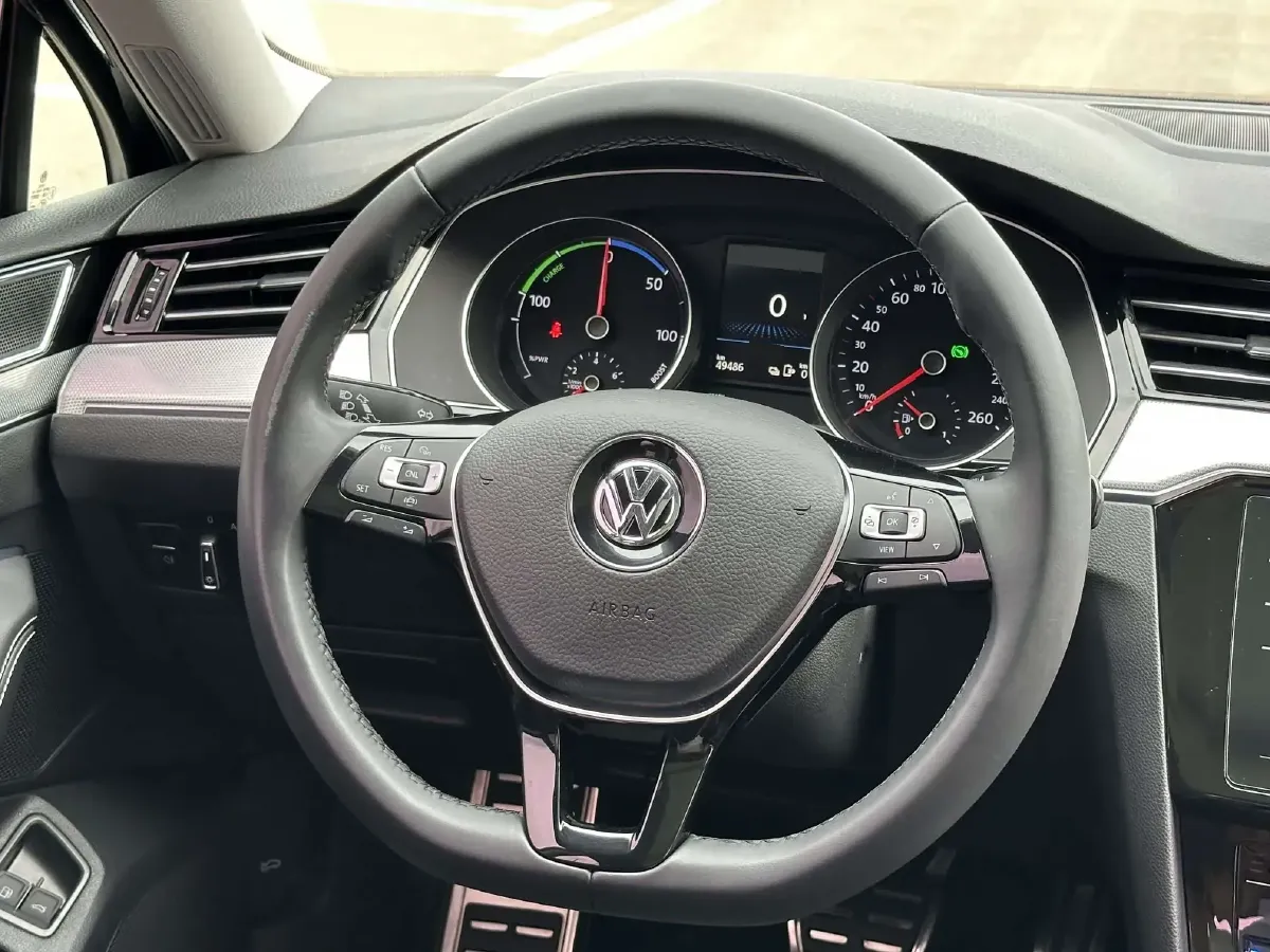2020 Volkswagen Magotan GTE 1.4T 150HP L4 6DCT PHEV 13KWH,autocango,china used car exporter,china ev exporter,chinese used car exporter,chinese used ev exporter