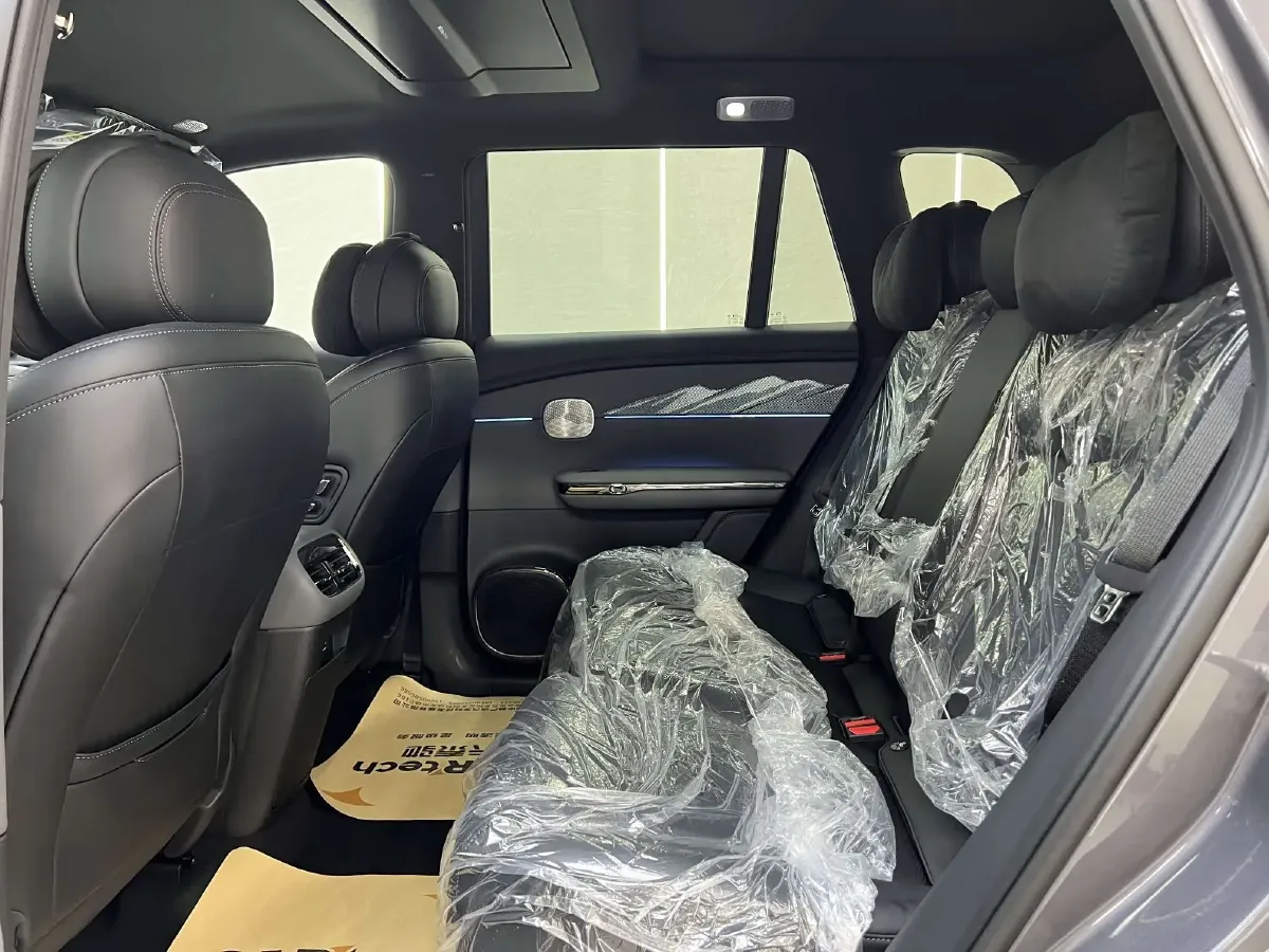 2025 GAC Trumpchi S7 1.5T 160HP L4 1DHT PHEV 36.3KWH,autocango,china used car exporter,china ev exporter,chinese used car exporter,chinese used ev exporter