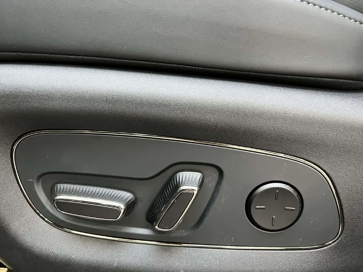 2025 GAC Trumpchi S7 1.5T 160HP L4 1DHT PHEV 36.3KWH,autocango,china used car exporter,china ev exporter,chinese used car exporter,chinese used ev exporter