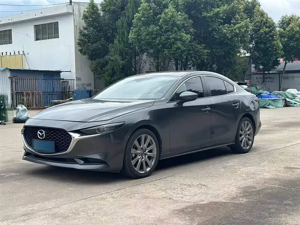 2020 Mazda 3 Axela 2.0L 158HP L4 6AT