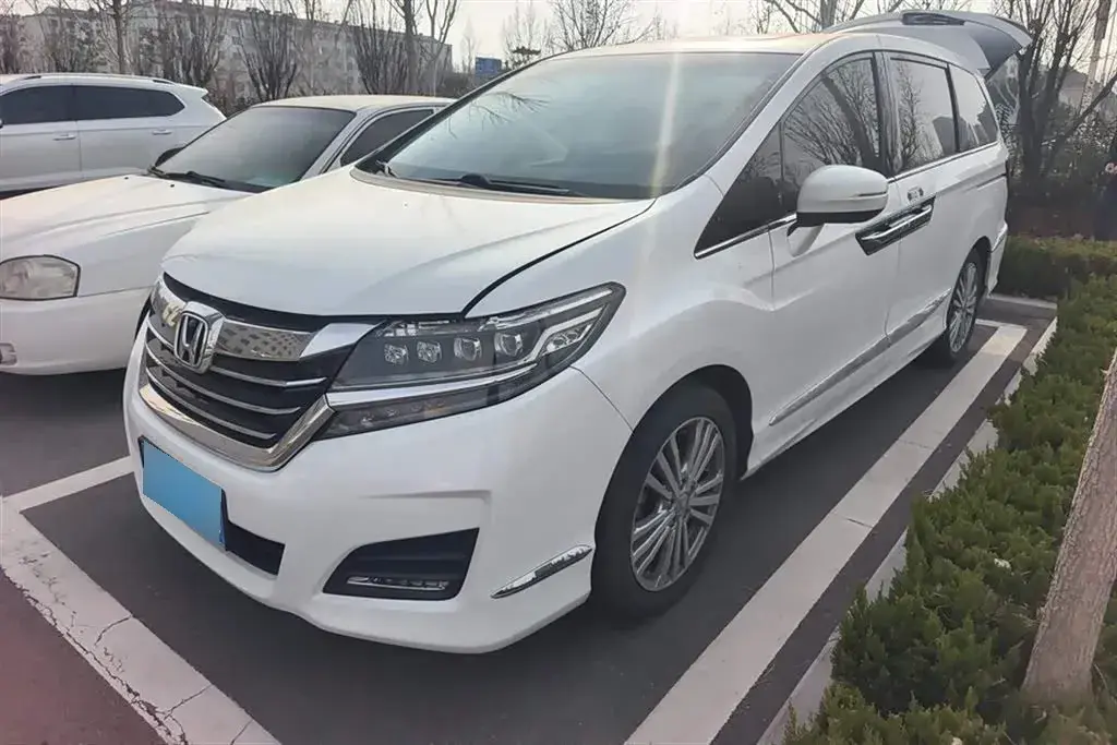 2016 Honda Elysioin 2.4L 186HP L4 CVT