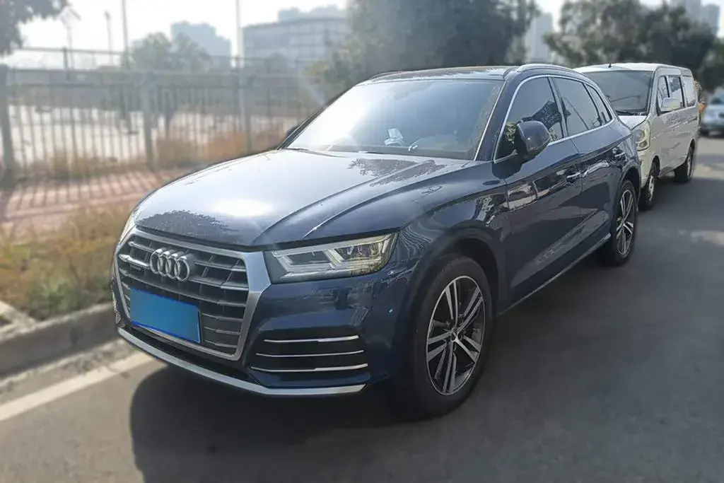 2020 Audi Q5L 2.0T 190HP L4 7DCT