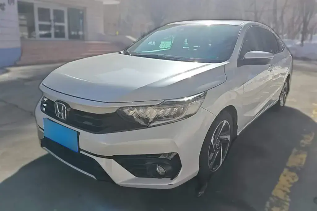 2022 Honda Envix 1.5L 109HP L4 E-CVT Hybrid