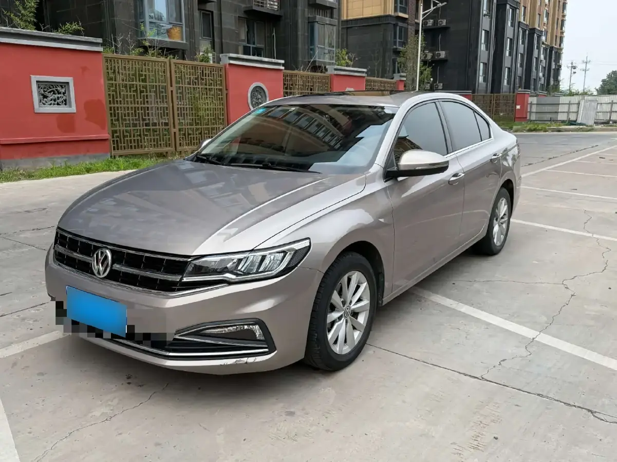 2019 Volkswagen Bora 1.5L 113HP L4 6AT