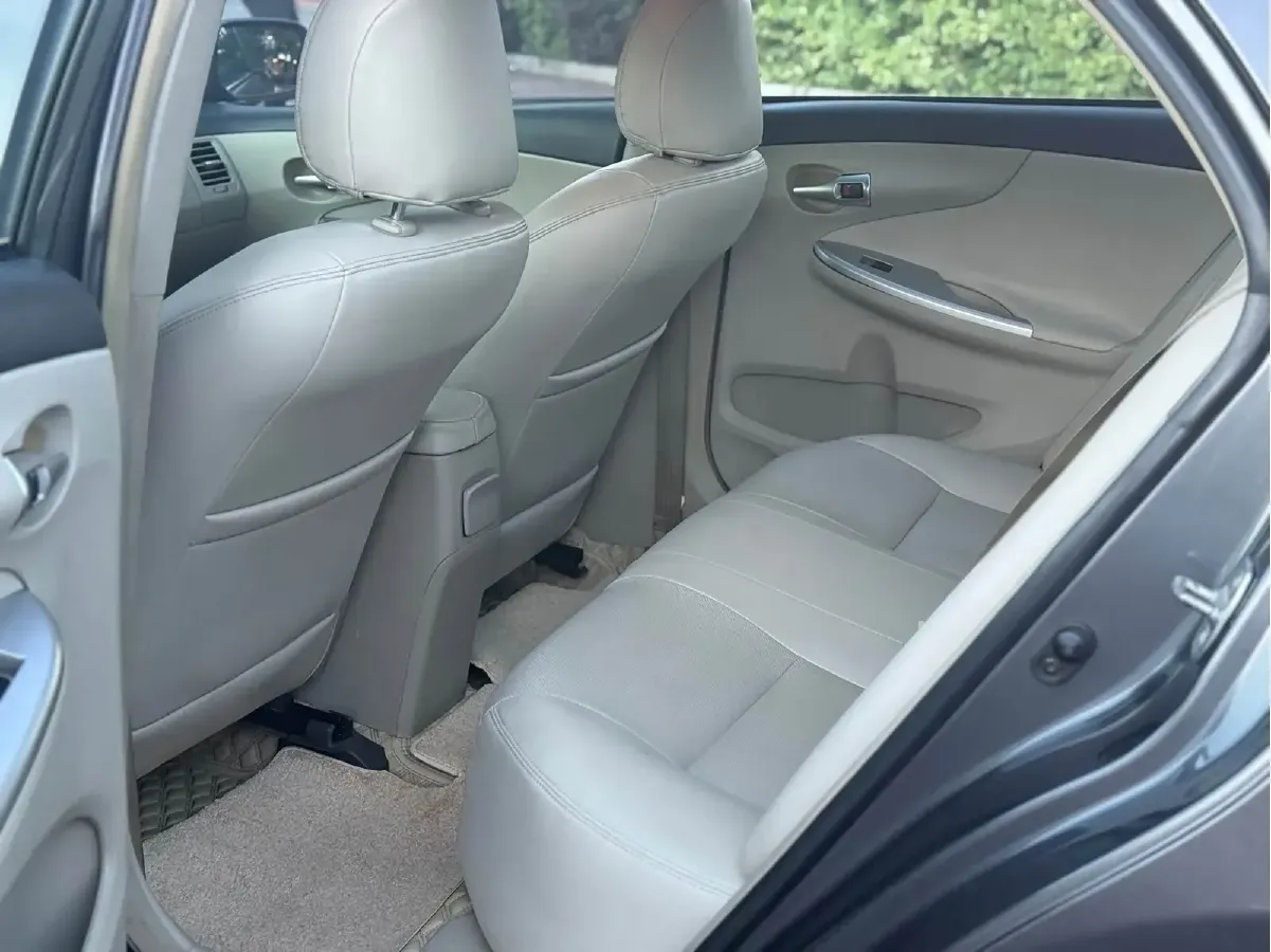 2012 Toyota Corolla 1.6L 122HP L4 5MT,autocango,china used car exporter,china ev exporter,chinese used car exporter,chinese used ev exporter