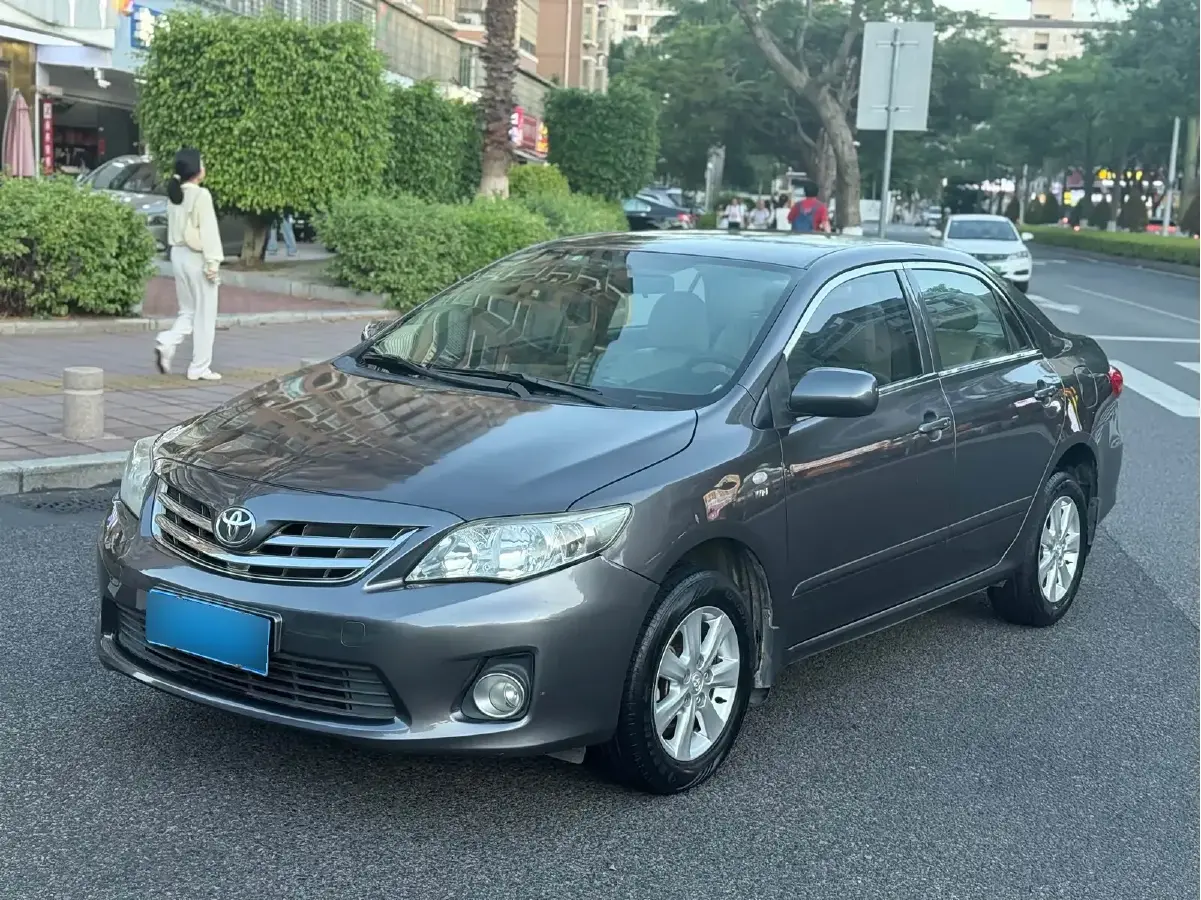 2012 Toyota Corolla 1.6L 122HP L4 5MT