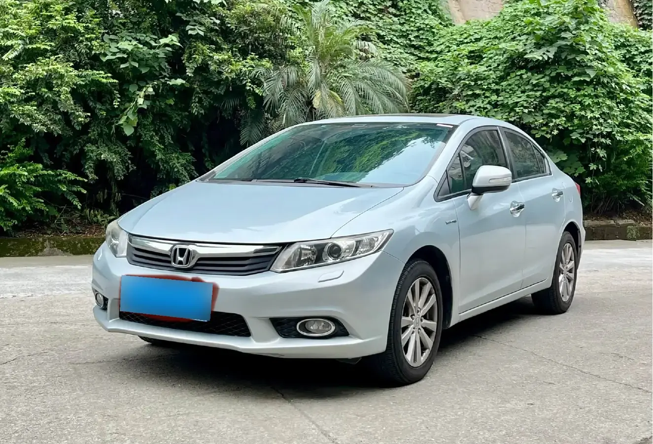 2013 Honda Civic 1.8L 141HP L4 5AT