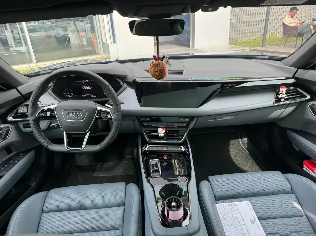 2023 Audi e-tron GT 2AT BEV 93.4KWH,autocango,china used car exporter,china ev exporter,chinese used car exporter,chinese used ev exporter