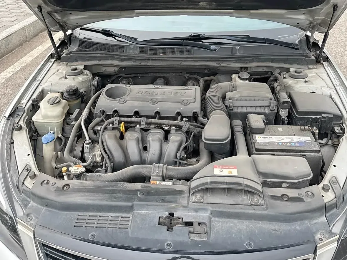 2011 Kia Cadenza 2.4L 180HP L4 6AT,autocango,china used car exporter,china ev exporter,chinese used car exporter,chinese used ev exporter