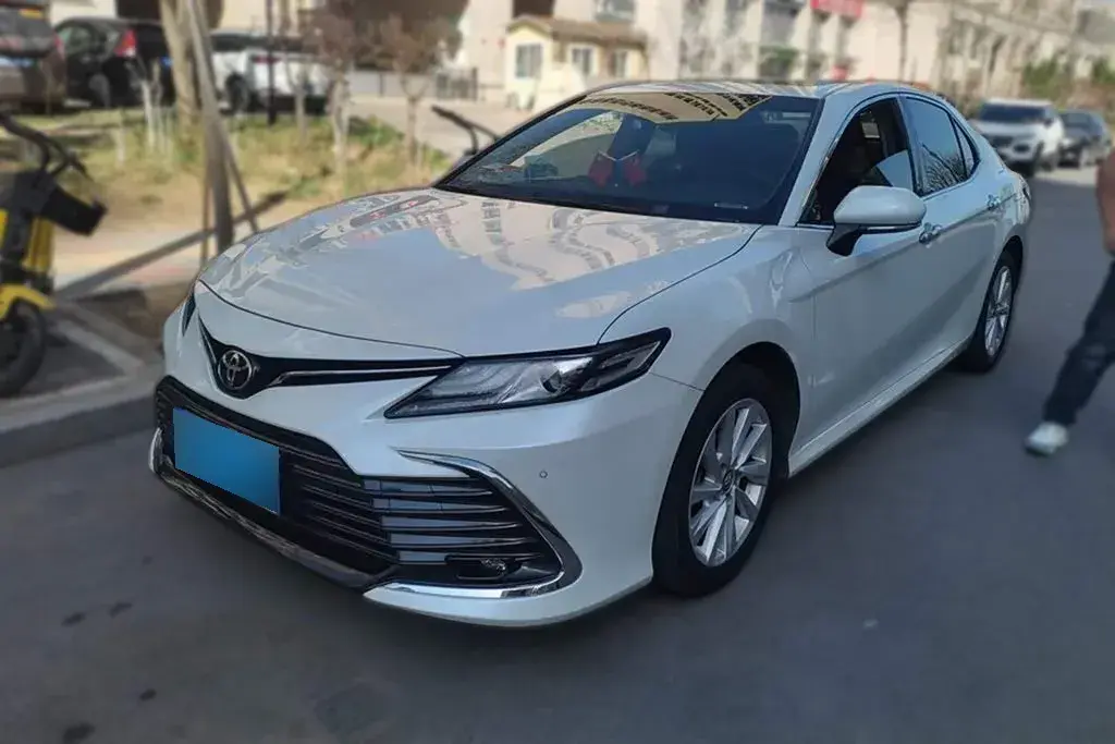 2021 Toyota Camry 2.0L 178HP L4 CVT