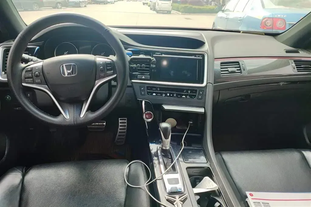 2015 Honda Spirior 2.4L 208HP L4 8DCT,autocango,china used car exporter,china ev exporter,chinese used car exporter,chinese used ev exporter
