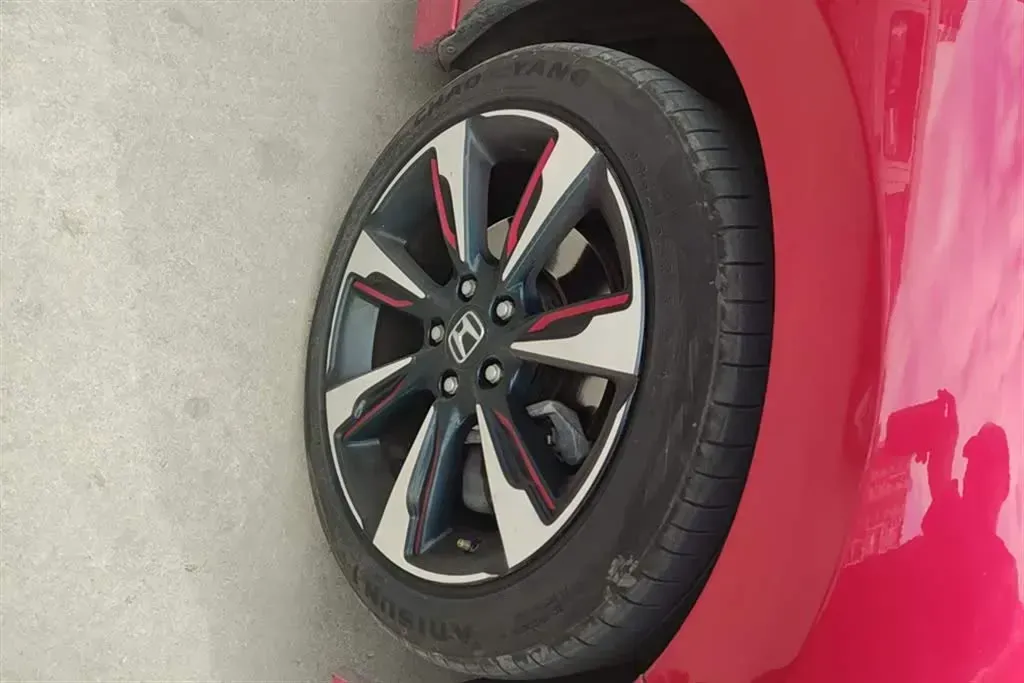 2015 Honda Spirior 2.4L 208HP L4 8DCT,autocango,china used car exporter,china ev exporter,chinese used car exporter,chinese used ev exporter