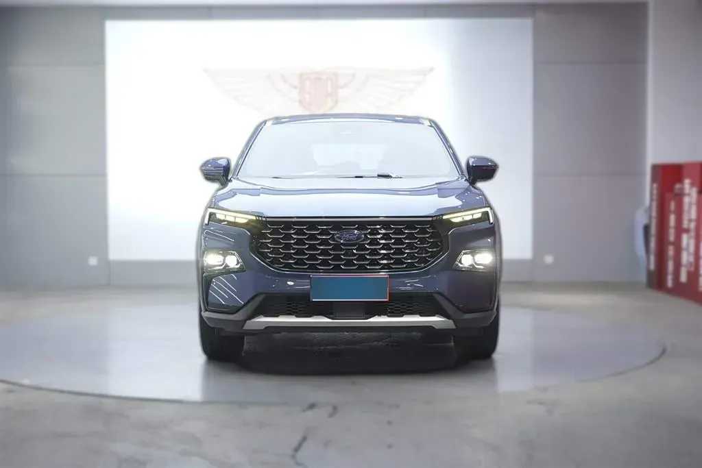 2022 Ford Equator Sport 1.5T 170HP L4 7DCT,autocango,china used car exporter,china ev exporter,chinese used car exporter,chinese used ev exporter