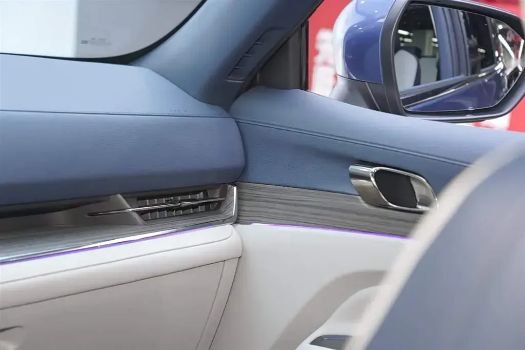 2022 Ford Equator Sport 1.5T 170HP L4 7DCT,autocango,china used car exporter,china ev exporter,chinese used car exporter,chinese used ev exporter