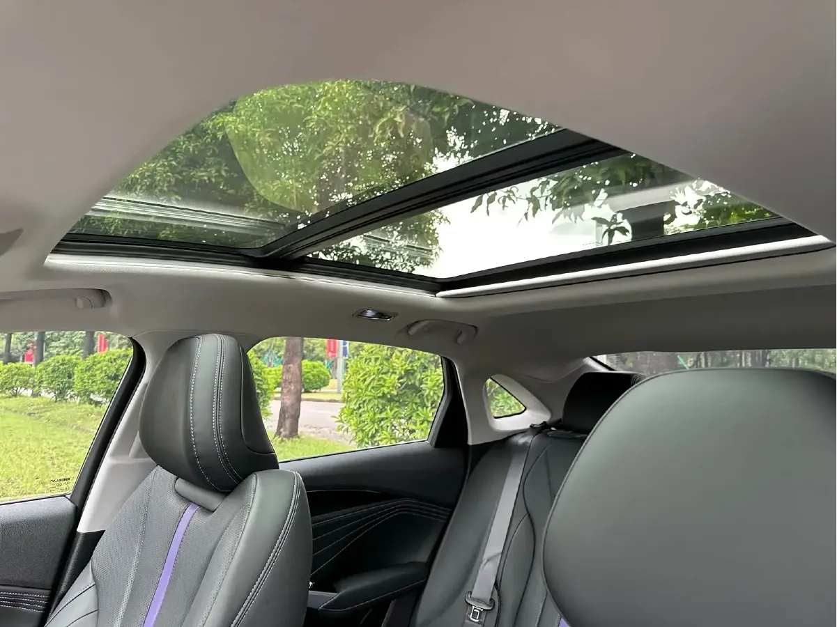 2024 Geely PrefaceL 1.5T 163HP L4 3DHT Hybrid,autocango,china used car exporter,china ev exporter,chinese used car exporter,chinese used ev exporter