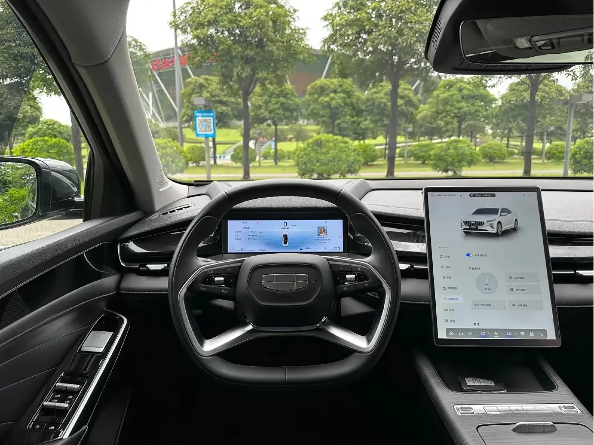 2024 Geely PrefaceL 1.5T 163HP L4 3DHT Hybrid,autocango,china used car exporter,china ev exporter,chinese used car exporter,chinese used ev exporter