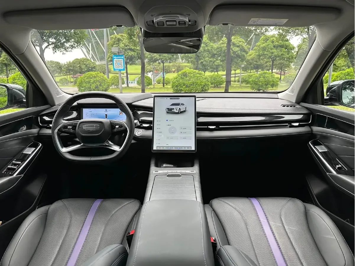 2024 Geely PrefaceL 1.5T 163HP L4 3DHT Hybrid,autocango,china used car exporter,china ev exporter,chinese used car exporter,chinese used ev exporter