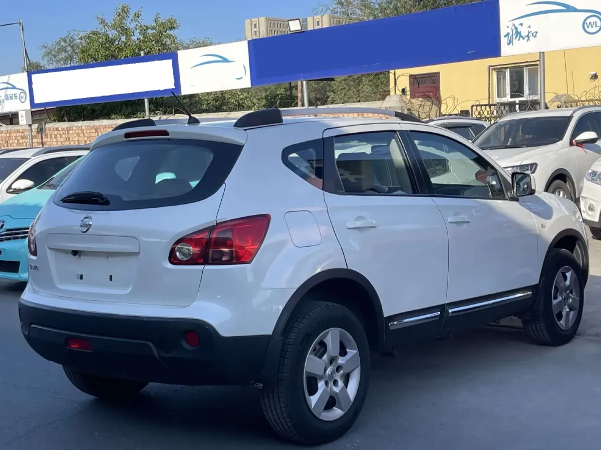 2012 Nissan Qashqai 1.6L 121HP L4 5MT,autocango,china used car exporter,china ev exporter,chinese used car exporter,chinese used ev exporter
