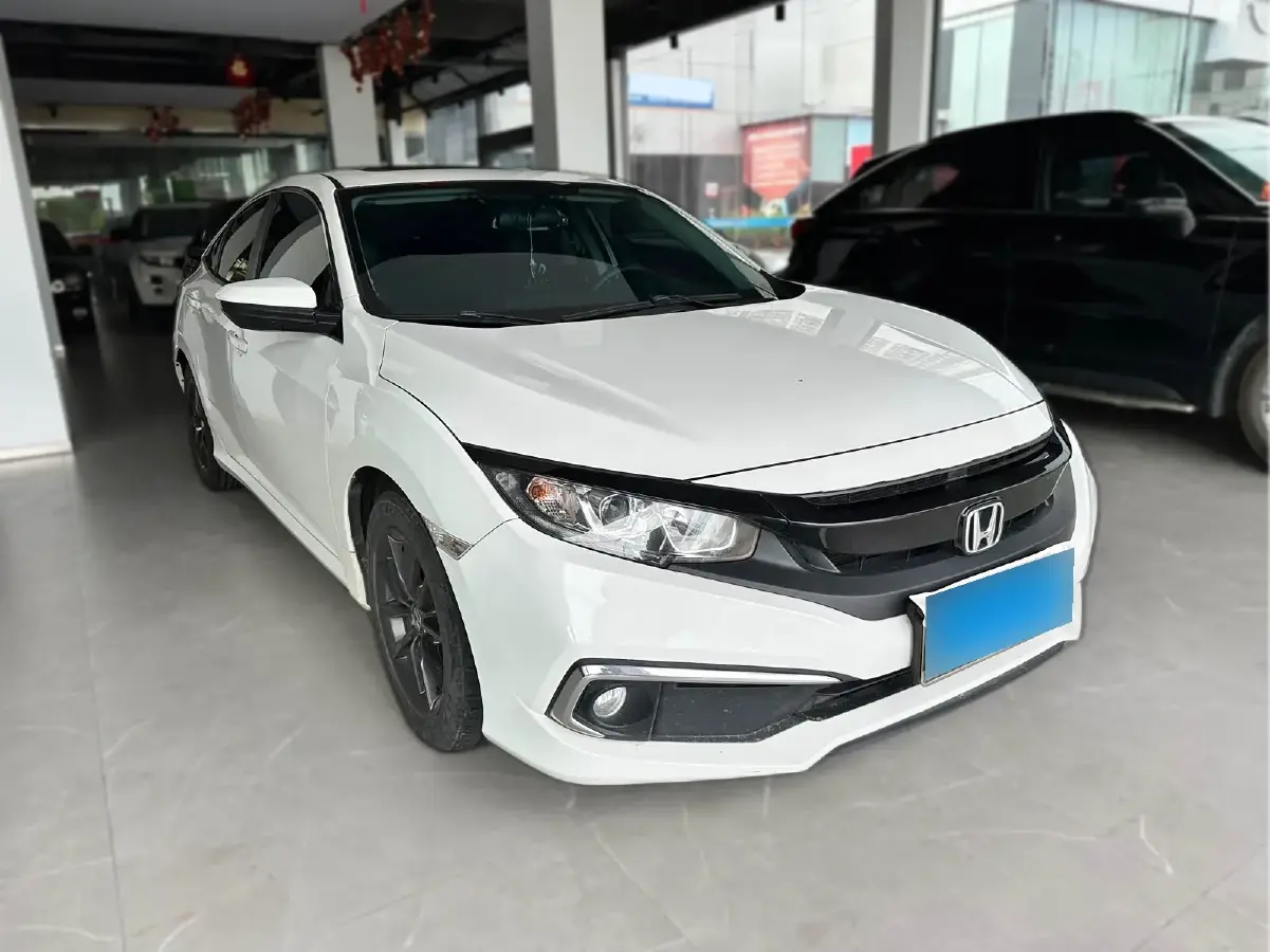 2016 Honda Civic 1.5T 177HP L4 CVT