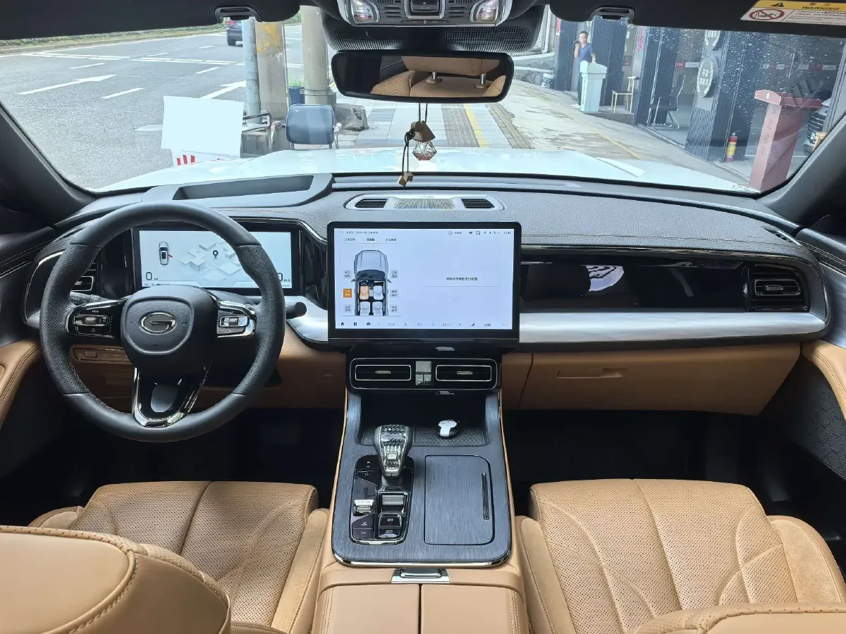 2024 GAC Trumpchi ES9 2.0T 190HP L4 2DHT PHEV 25.57KWH,autocango,china used car exporter,china ev exporter,chinese used car exporter,chinese used ev exporter