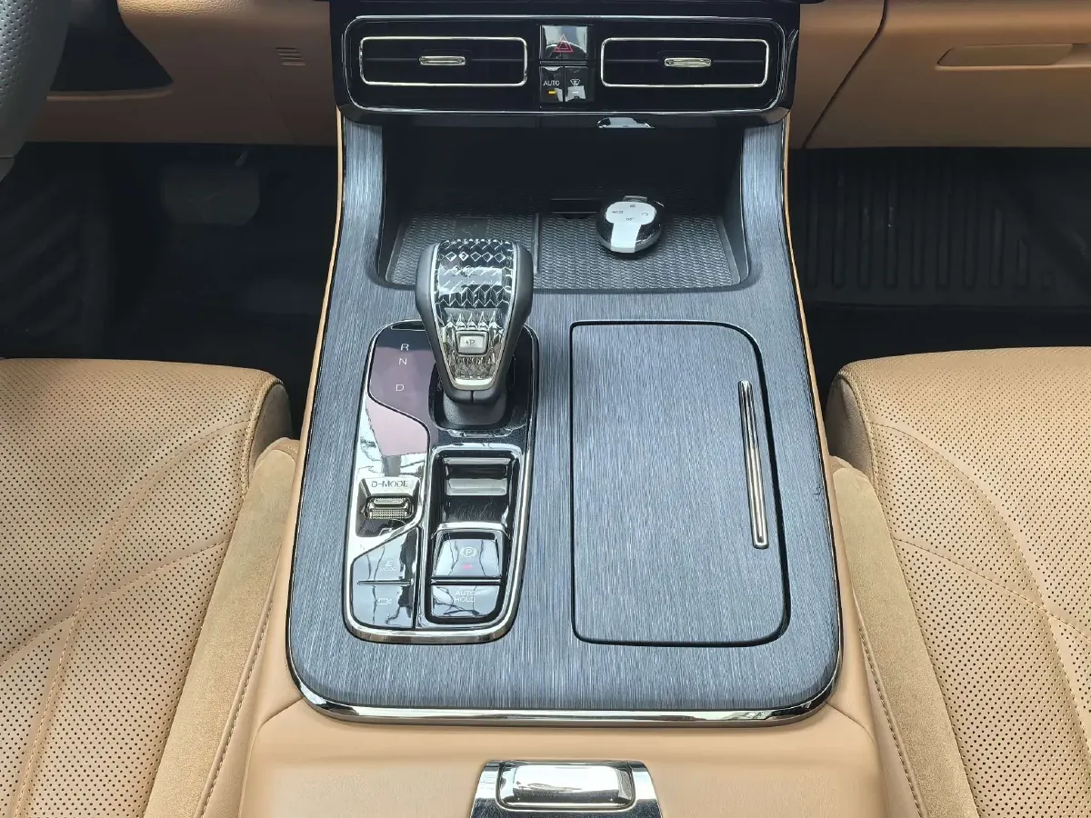 2024 GAC Trumpchi ES9 2.0T 190HP L4 2DHT PHEV 25.57KWH,autocango,china used car exporter,china ev exporter,chinese used car exporter,chinese used ev exporter