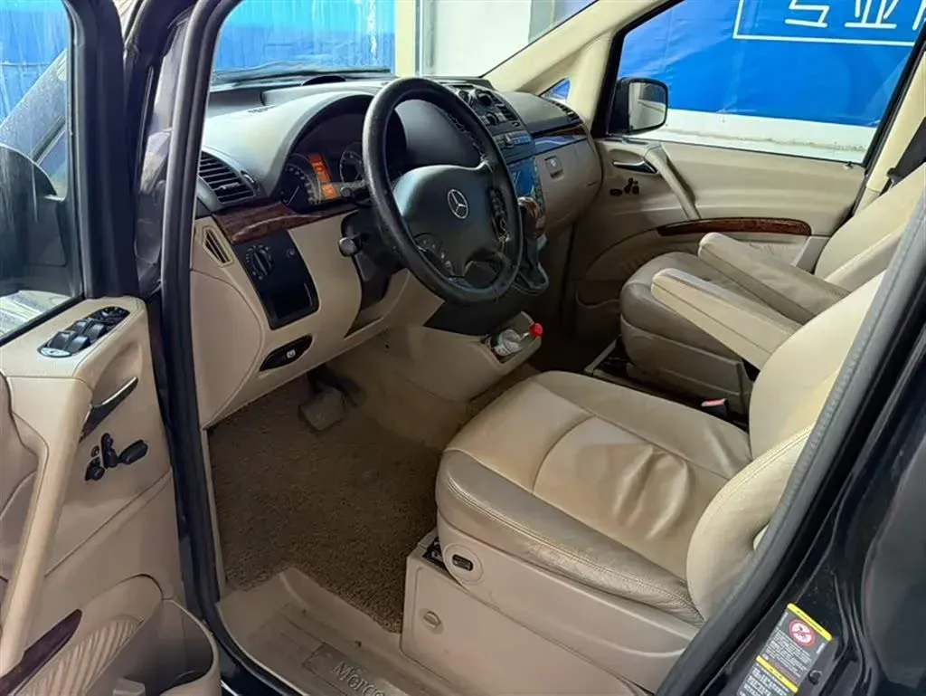 2010 Mercedes-Benz Viano 3.2L 190HP V6 5AT,autocango,china used car exporter,china ev exporter,chinese used car exporter,chinese used ev exporter