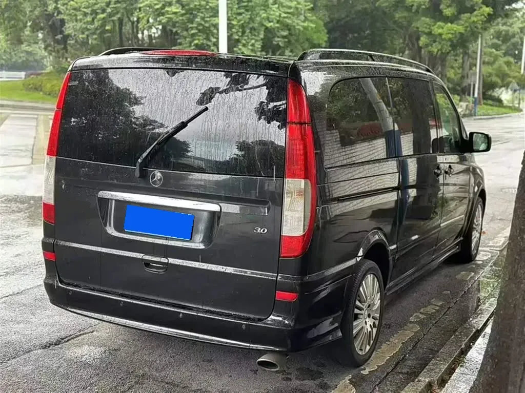 2010 Mercedes-Benz Viano 3.2L 190HP V6 5AT,autocango,china used car exporter,china ev exporter,chinese used car exporter,chinese used ev exporter