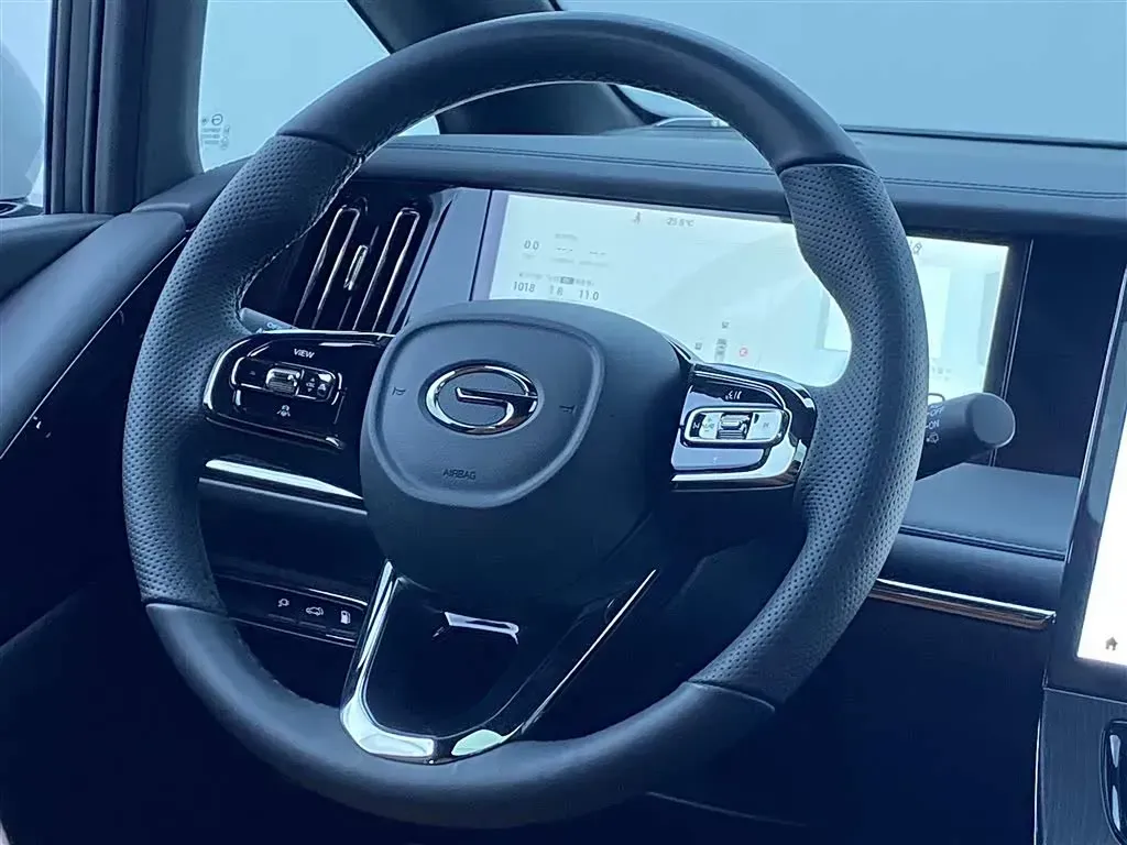 2024 GAC Trumpchi E9 2.0T 190HP L4 2DHT PHEV 25.57KWH,autocango,china used car exporter,china ev exporter,chinese used car exporter,chinese used ev exporter