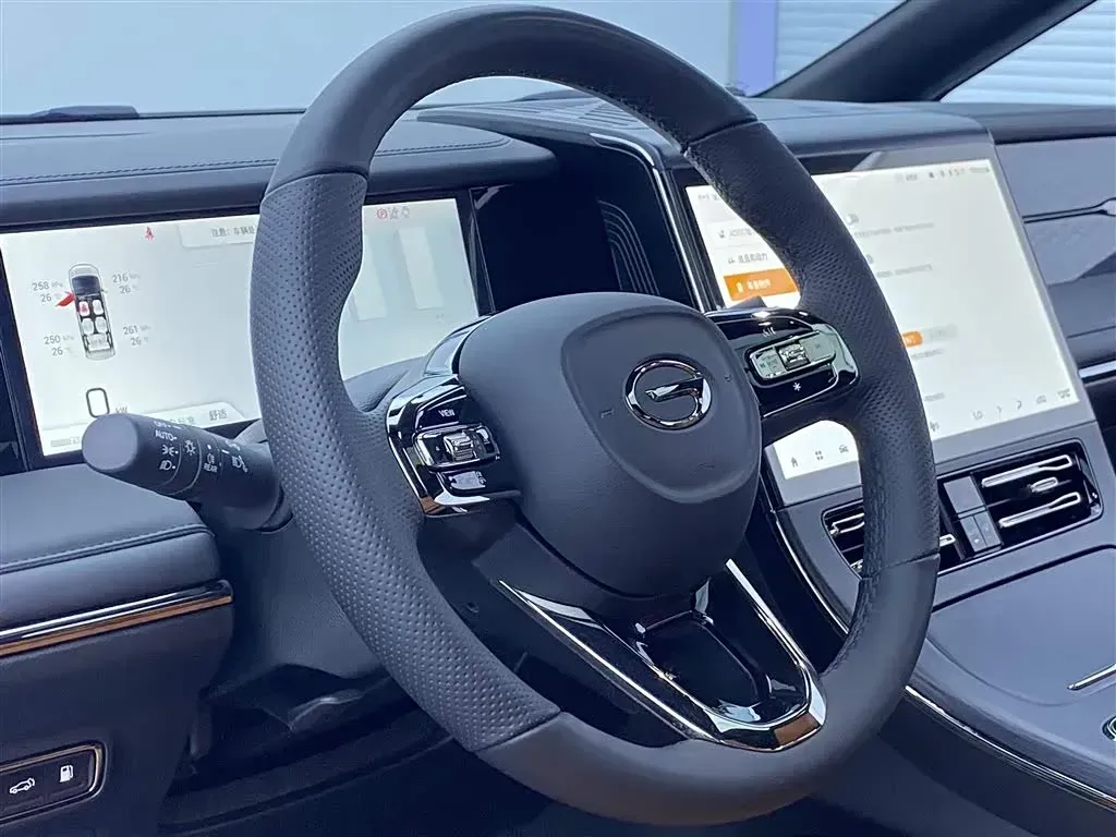 2024 GAC Trumpchi E9 2.0T 190HP L4 2DHT PHEV 25.57KWH,autocango,china used car exporter,china ev exporter,chinese used car exporter,chinese used ev exporter