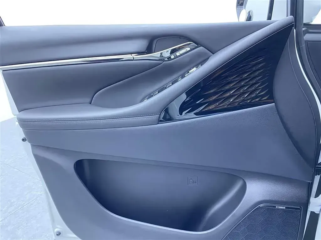 2024 GAC Trumpchi E9 2.0T 190HP L4 2DHT PHEV 25.57KWH,autocango,china used car exporter,china ev exporter,chinese used car exporter,chinese used ev exporter