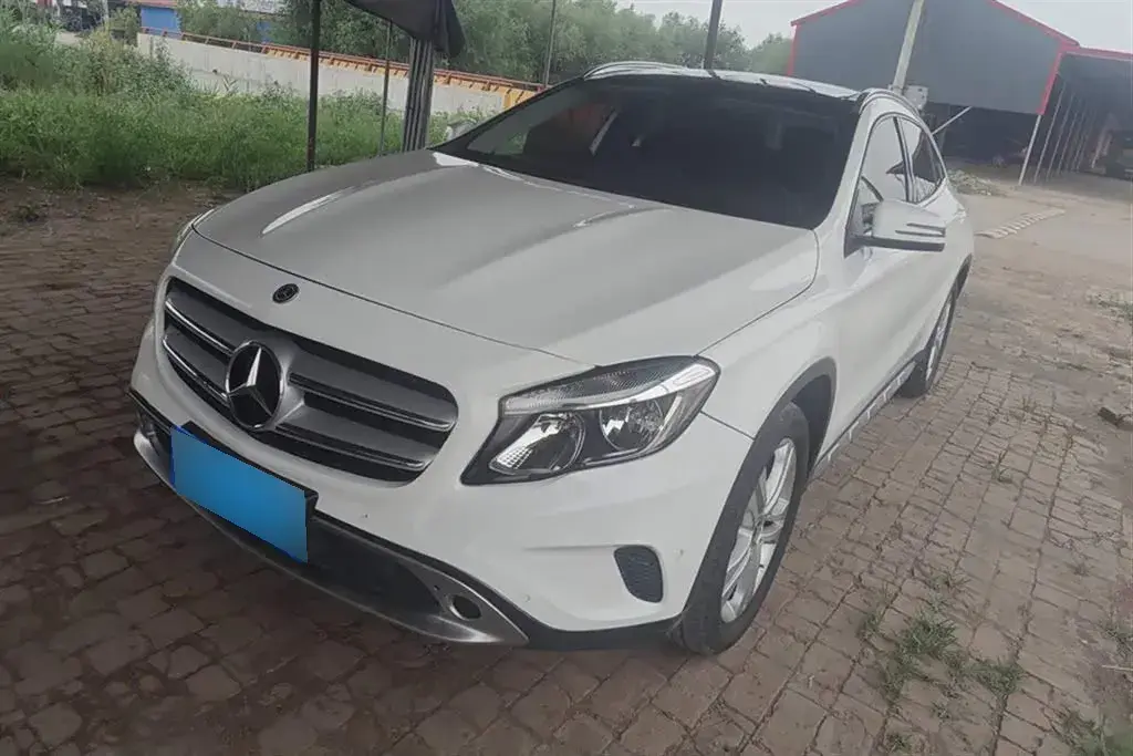 2016 Mercedes-Benz GLA Class 1.6T 156HP L4 7DCT