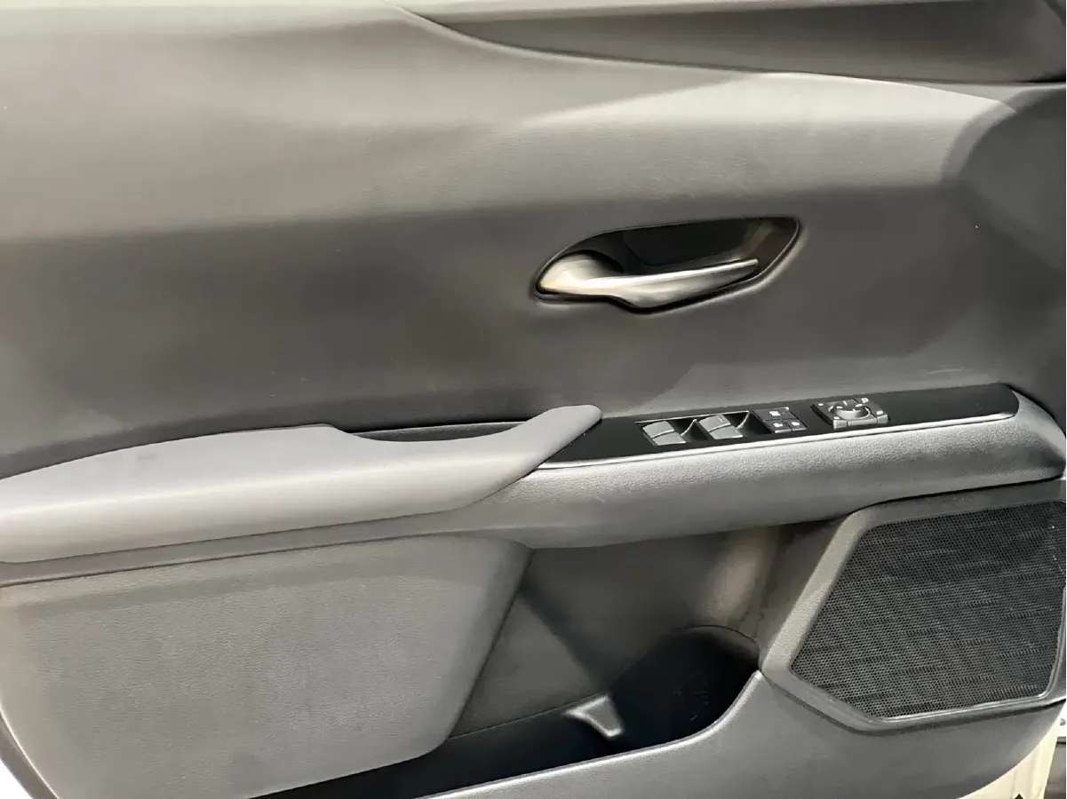 2019 Lexus UX 2.0L 146HP L4 E-CVT Hybrid,autocango,china used car exporter,china ev exporter,chinese used car exporter,chinese used ev exporter