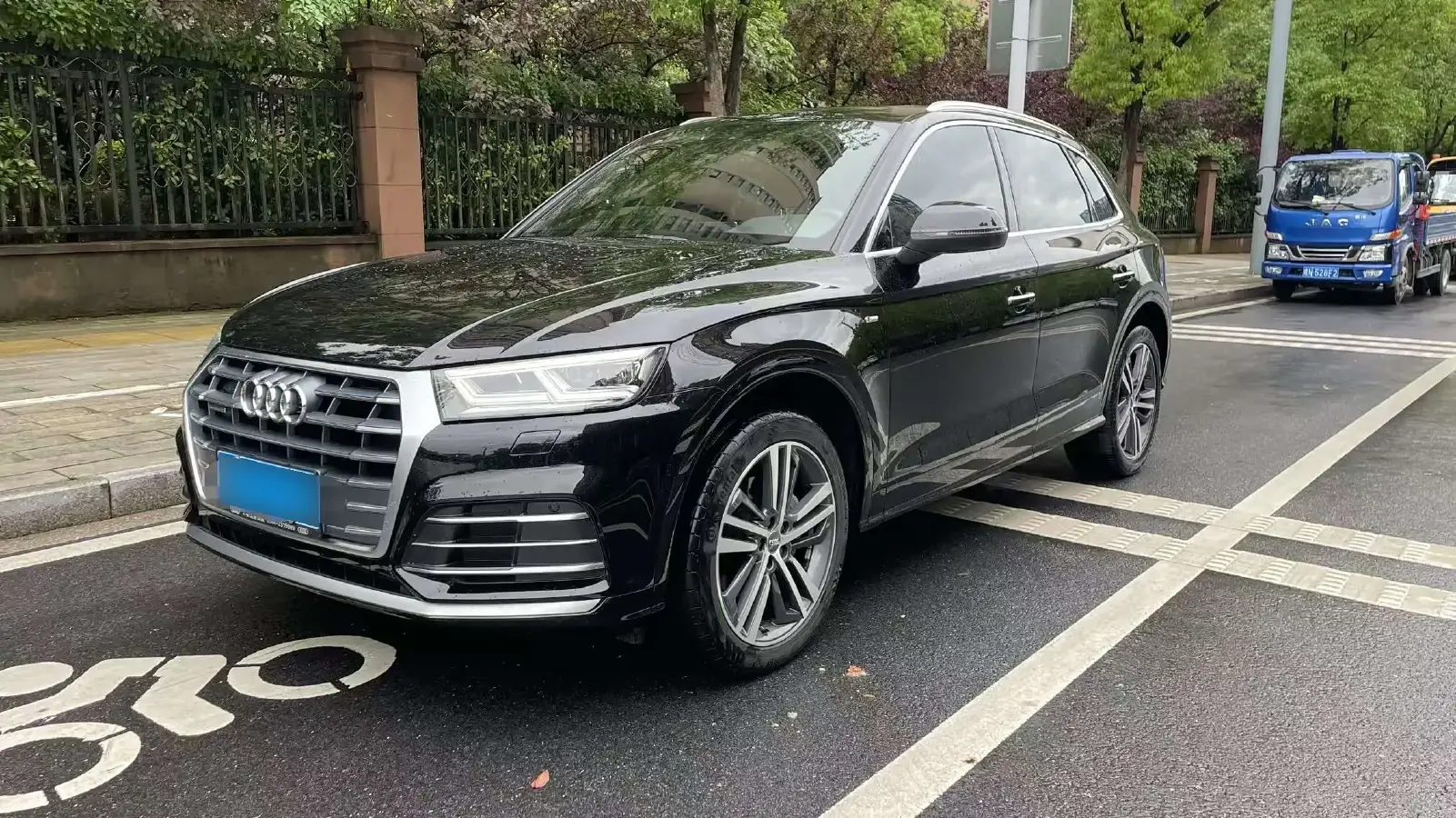 2020 Audi Q5L 2.0T 190HP L4 7DCT