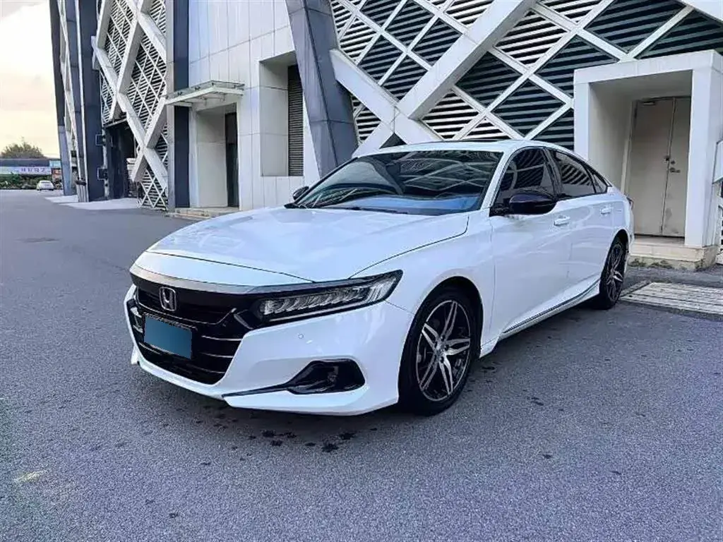 2022 Honda Accord 1.5T 194HP L4 CVT